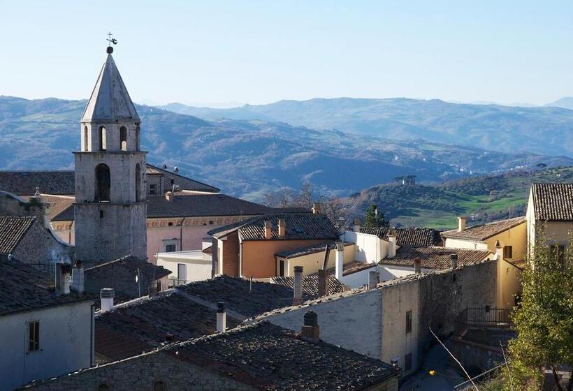 ペンション Art & Breakfast