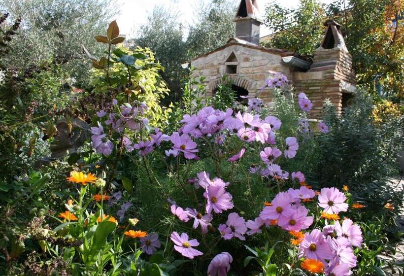 ペンション Art & Breakfast