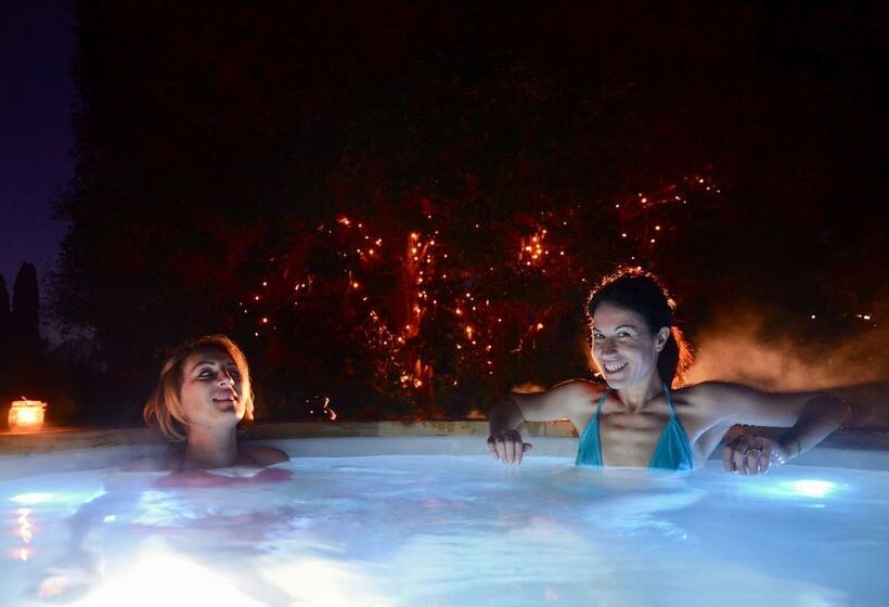 بنسيون Casale Del Gelso