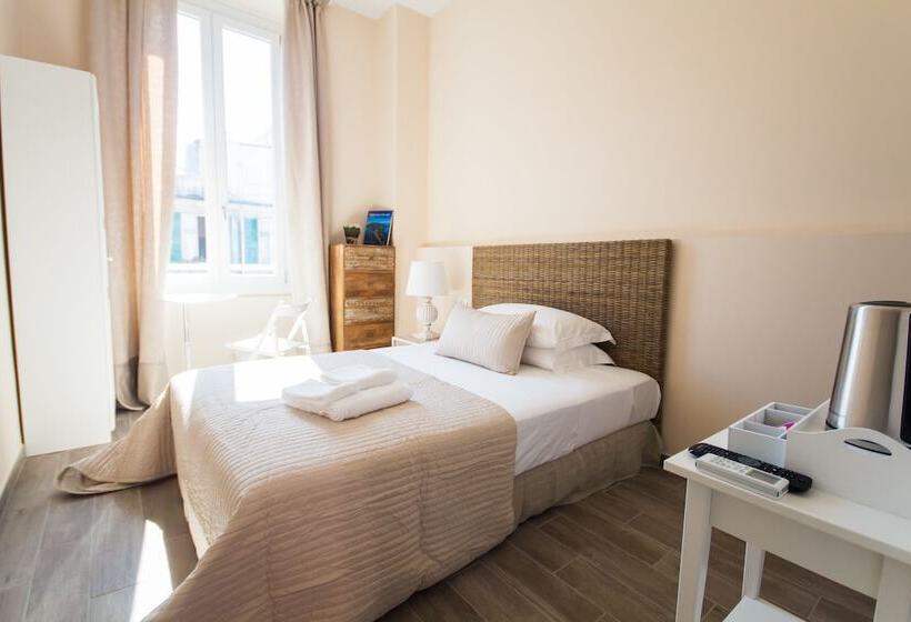 بنسيون Emily Rooms