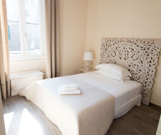 بنسيون Emily Rooms