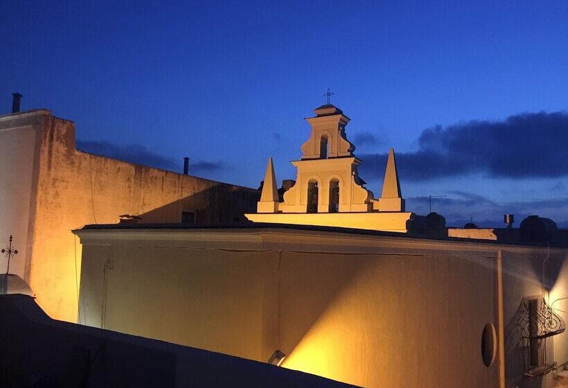 פנסיון Harbour View