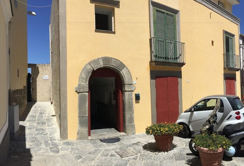 פנסיון Harbour View