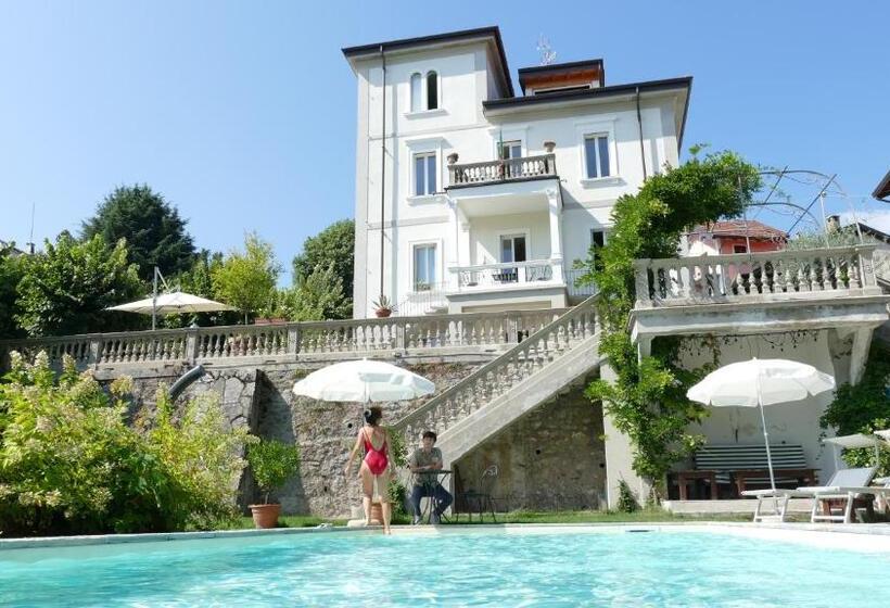 بنسيون White Lilac Romantic B&b  Adults Only