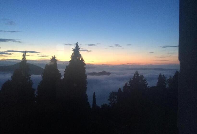 Пансион White Lilac Romantic B&b  Adults Only