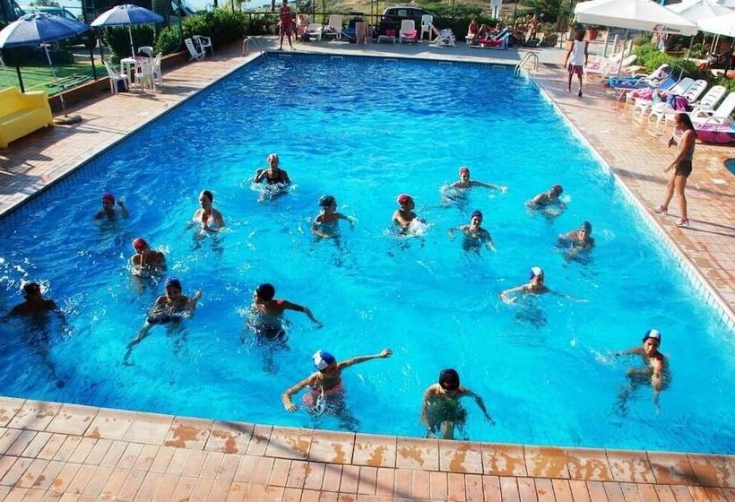 אתר נופש Turas Club Case Vacanze