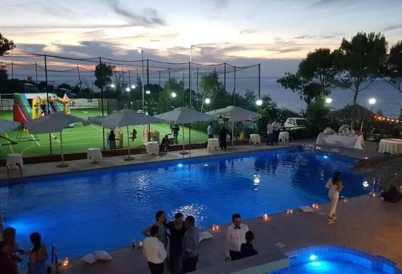 אתר נופש Turas Club Case Vacanze