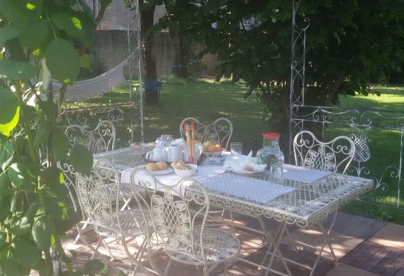 צימר Fiori Di Maggio