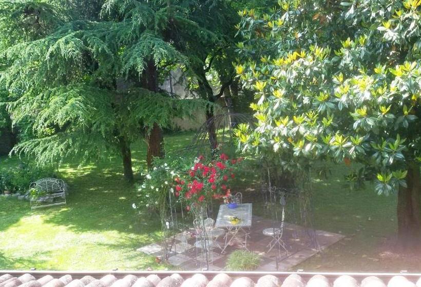 Bed and Breakfast Fiori Di Maggio