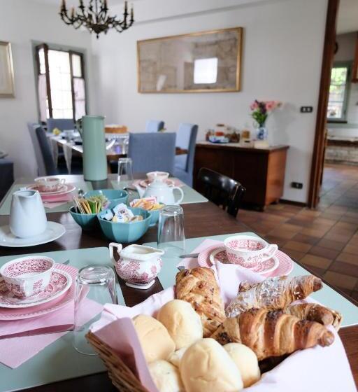 Bed and Breakfast Fiori Di Maggio