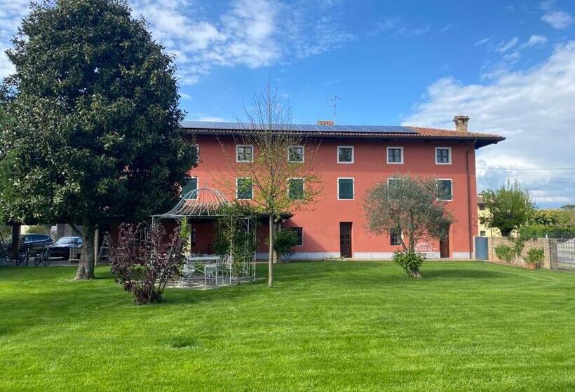 צימר Fiori Di Maggio