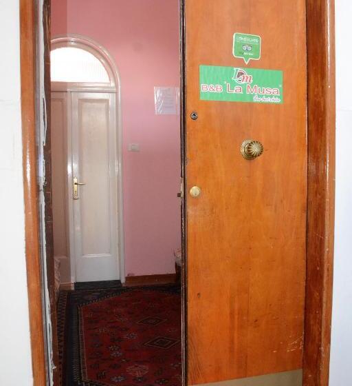 تختخواب و صبحانه Affittacamere La Musa