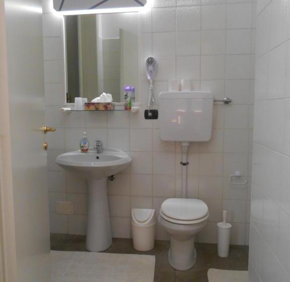 مبيت وإفطار Le Rose Malpensa