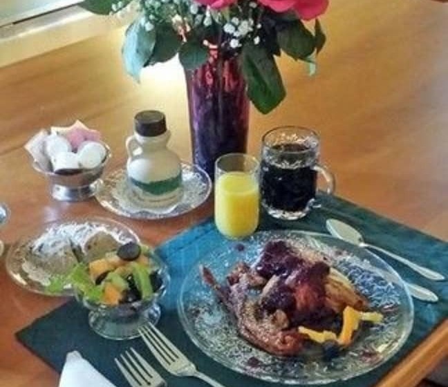 مبيت وإفطار Maple Springs Lake Side Inn
