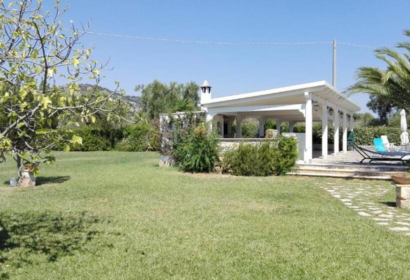 Bed and Breakfast Masseria Fragnale