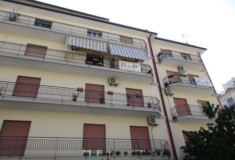 مبيت وإفطار Selene Charme And Confort