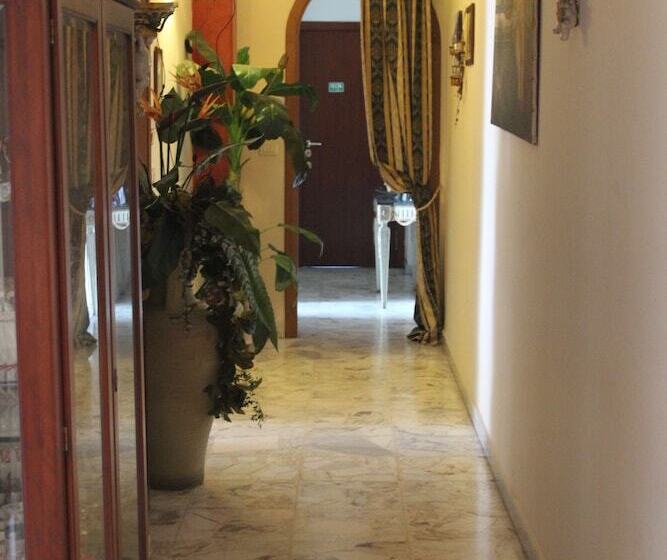 مبيت وإفطار Selene Charme And Confort