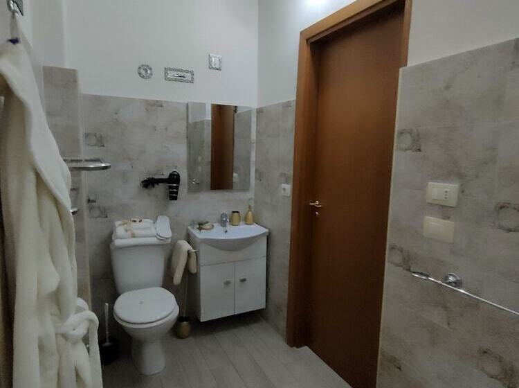 مبيت وإفطار Selene Charme And Confort