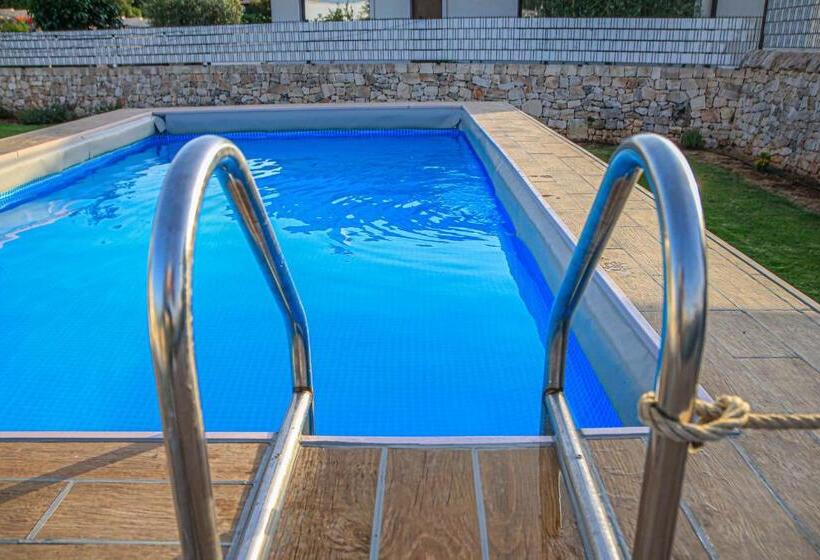 تختخواب و صبحانه Trulli Donna Isabella