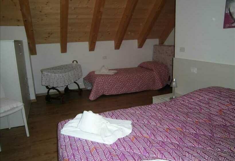 Hostal Albergo Diffuso Zoncolan
