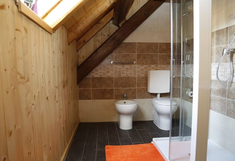 Hostal Albergo Diffuso Zoncolan