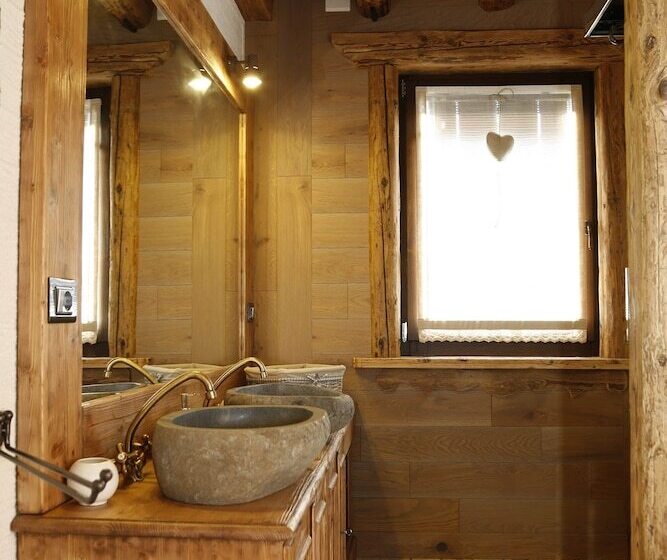 Hostal Albergo Diffuso Zoncolan