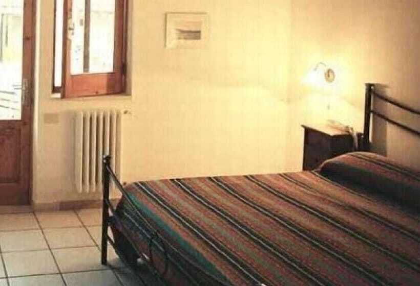 פונדק Casina Murgecchia Fano