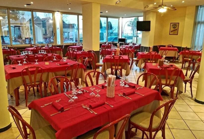 فندق فئة نجمة واحدة Cavallino