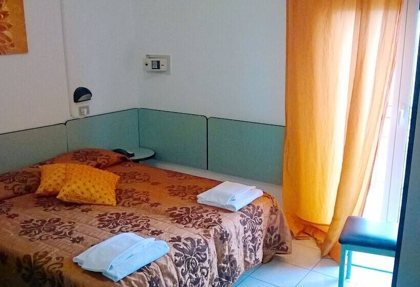 فندق فئة نجمة واحدة Cavallino