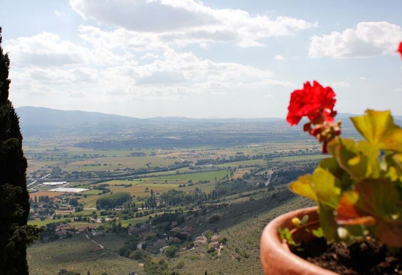 פונדק Relais Al Convento