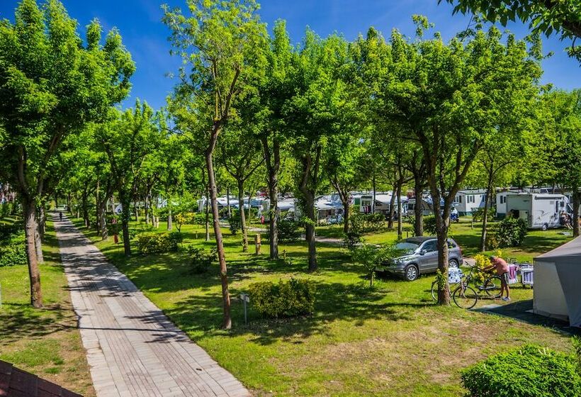 בית מלון כפרי Camping Village Garden Paradiso