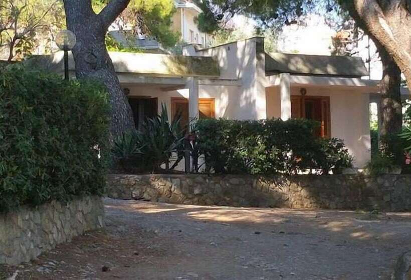 ホテル Club Cirella