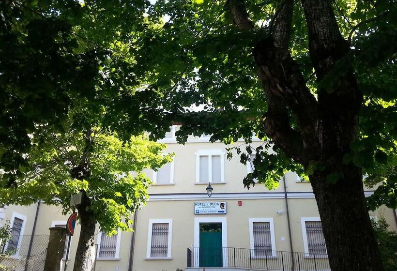 בית מלון כפרי Il Duca Del Montefeltro