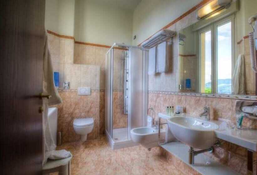 בית מלון כפרי Il Duca Del Montefeltro