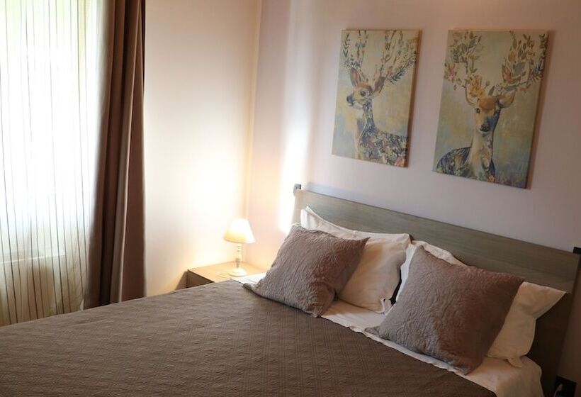 Hotel Lazy Bee Camping Village