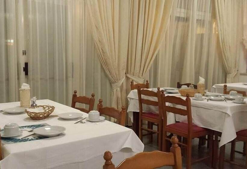 ホテル Nettuno Senigallia