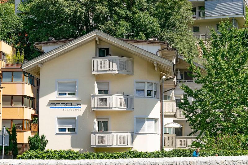 בית מלון כפרי Residence Isarcus