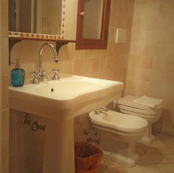 교외 호텔 Agriturismo Castello Di Saltemnano