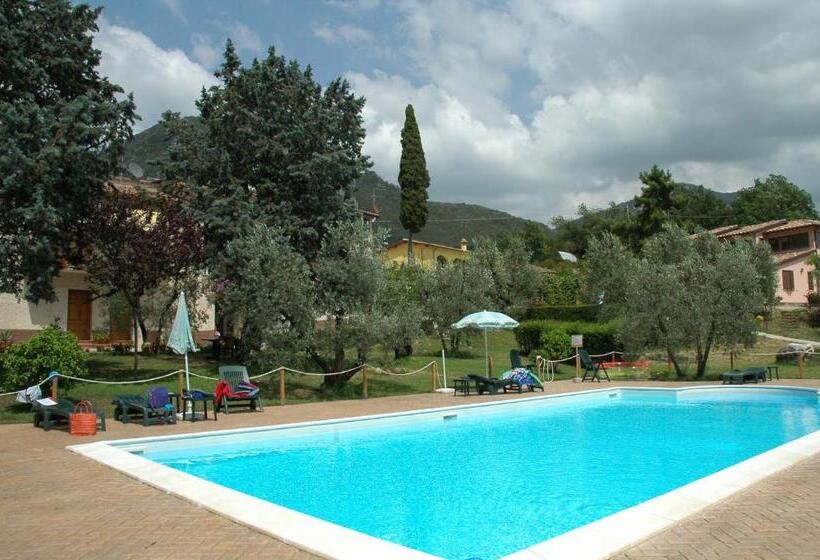 فندق ريفى Agriturismo La Pila