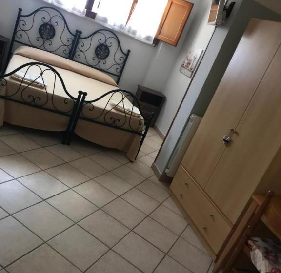 فندق ريفى Agriturismo La Pila