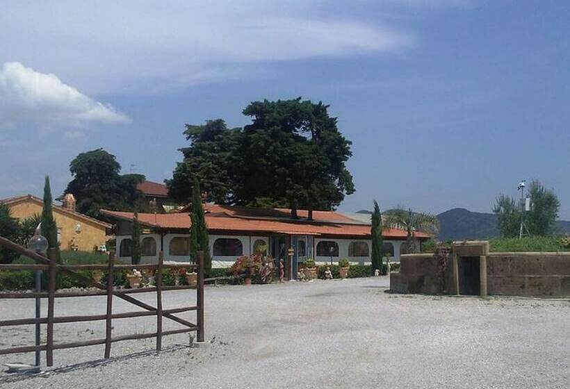 Сельский отель Borgo Dell Aschetto