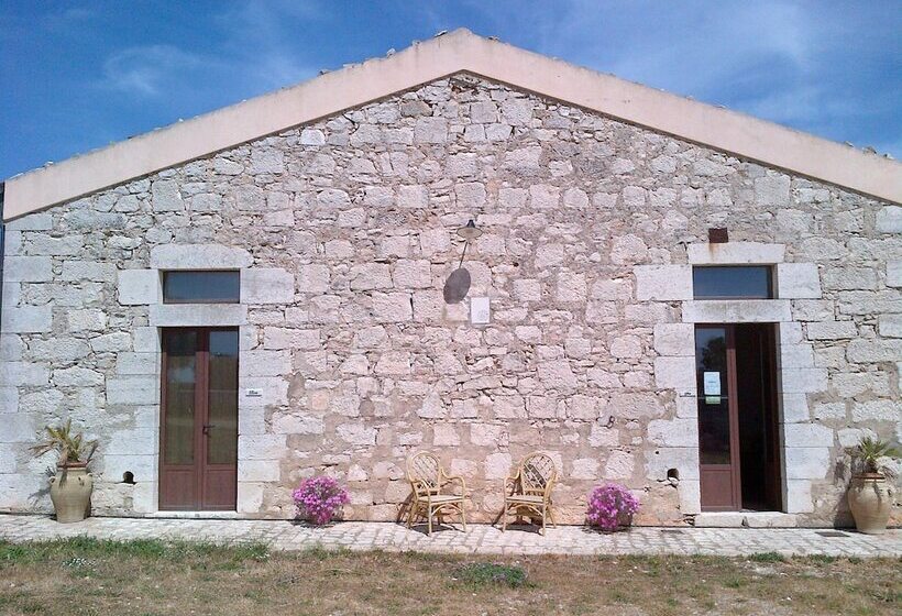 교외 호텔 Case Di Cutalia   Villa Cutalia