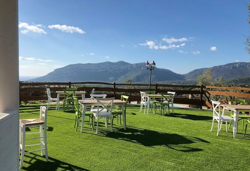 בית מלון כפרי Country House S Ozzastru