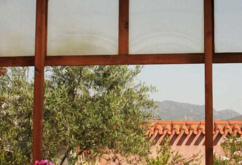 호텔 Sant Efisio
