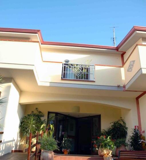 Отель Santa Rosa