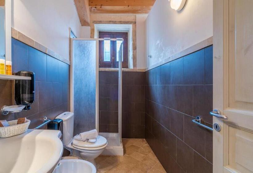 Kypeiros Country Relais