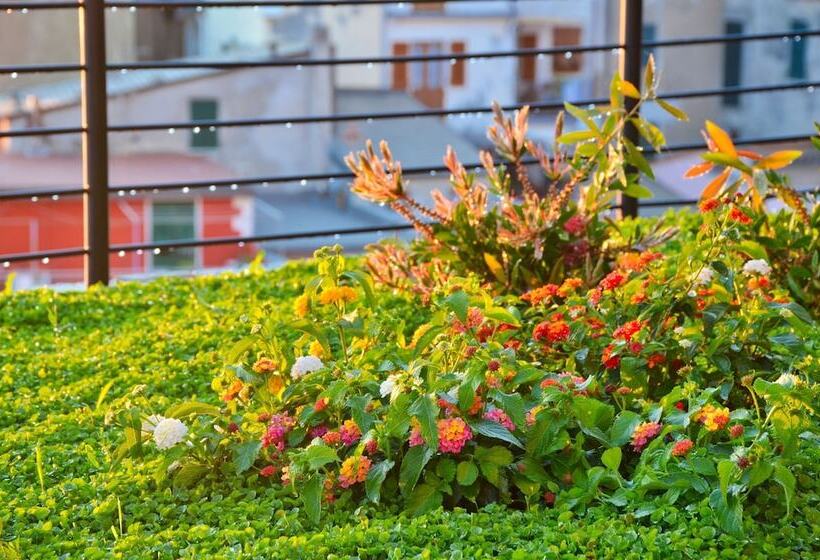 پانسیون Crêuza De Mä