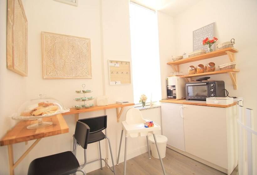 بنسيون Gioeni Ventidue