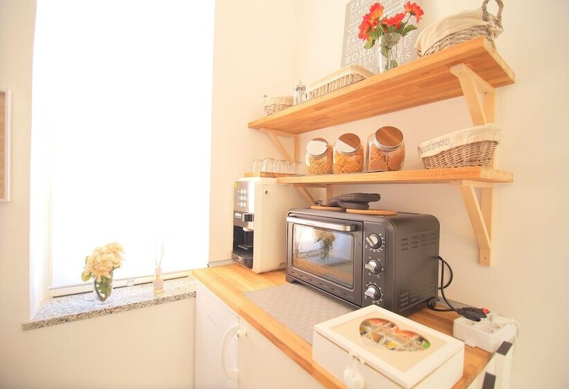 بنسيون Gioeni Ventidue