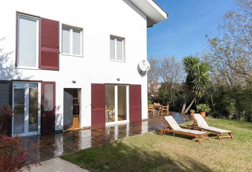 פנסיון Guest House Le Acacie